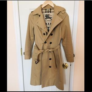Burberry Mid-length trench coat